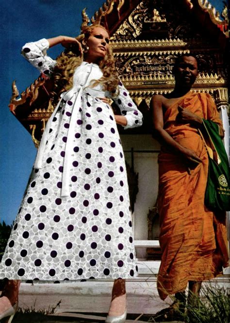 givenchy moda anni 70|givenchy balenciaga.